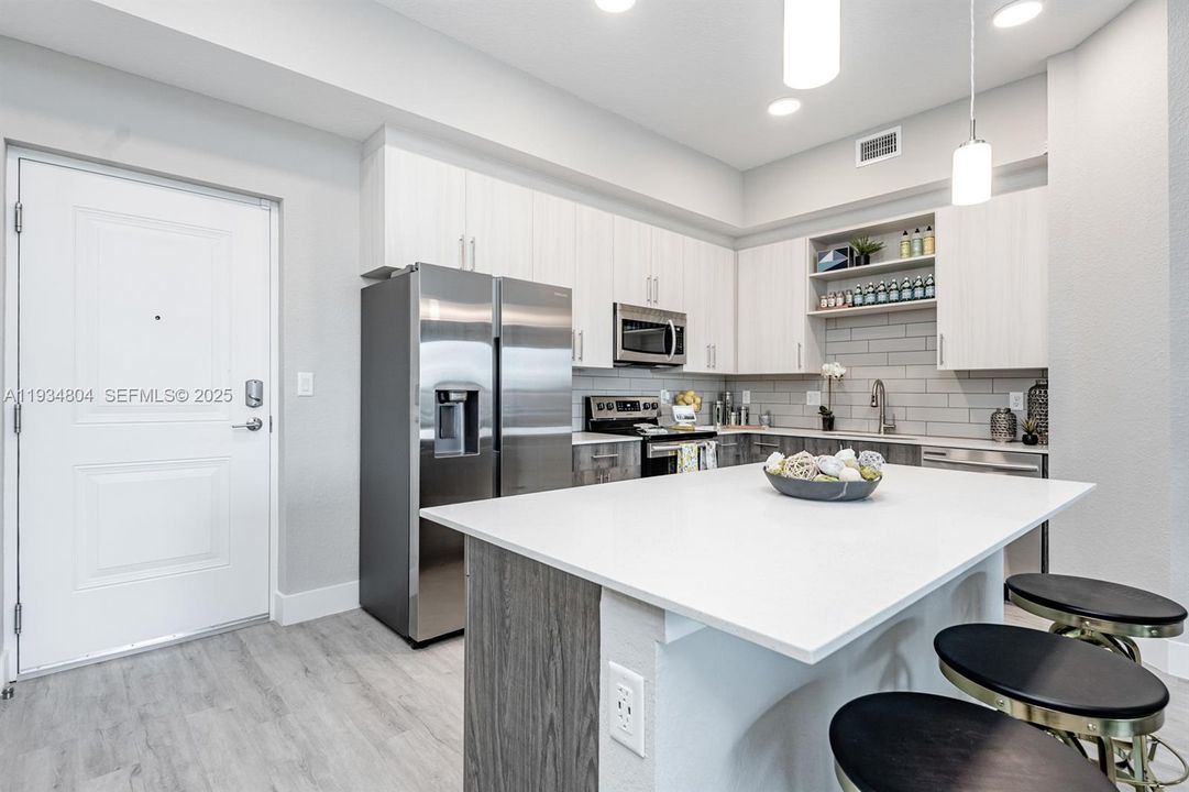 For Rent: $2,845 (2 beds, 2 baths, 0 Square Feet)