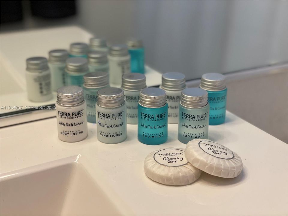 En Venta: $465,000 (3 camas, 2 baños, 1263 Pies cuadrados)