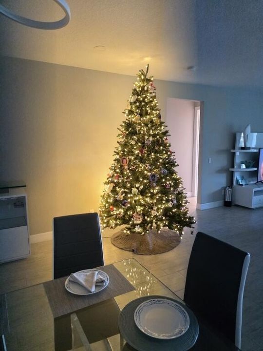 49-9' Christmas Tree