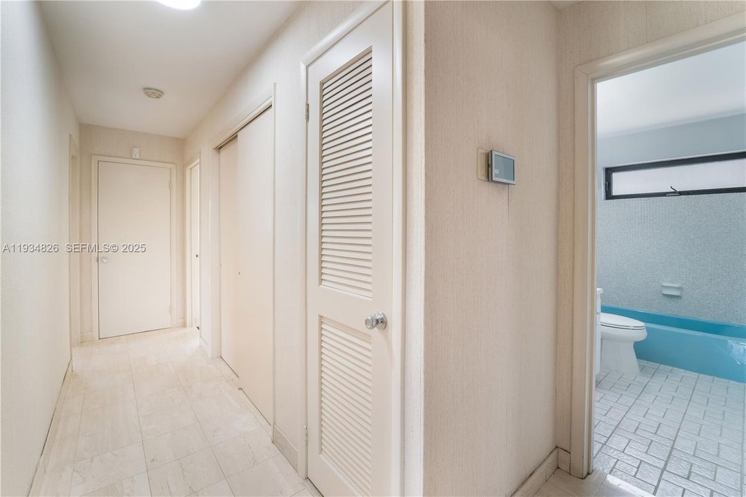 For Sale: $850,000 (4 beds, 2 baths, 1785 Square Feet)