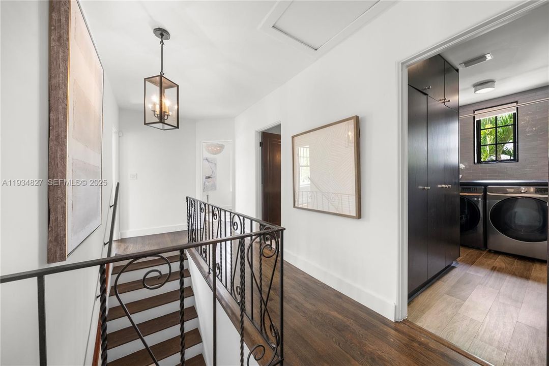 На продажу: $3,375,000 (4 спален, 3 ванн, 2672 Квадратных фут)