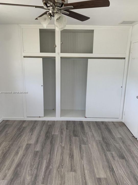 出租: $2,000 (2 贝兹, 1 浴室, 894 平方英尺)