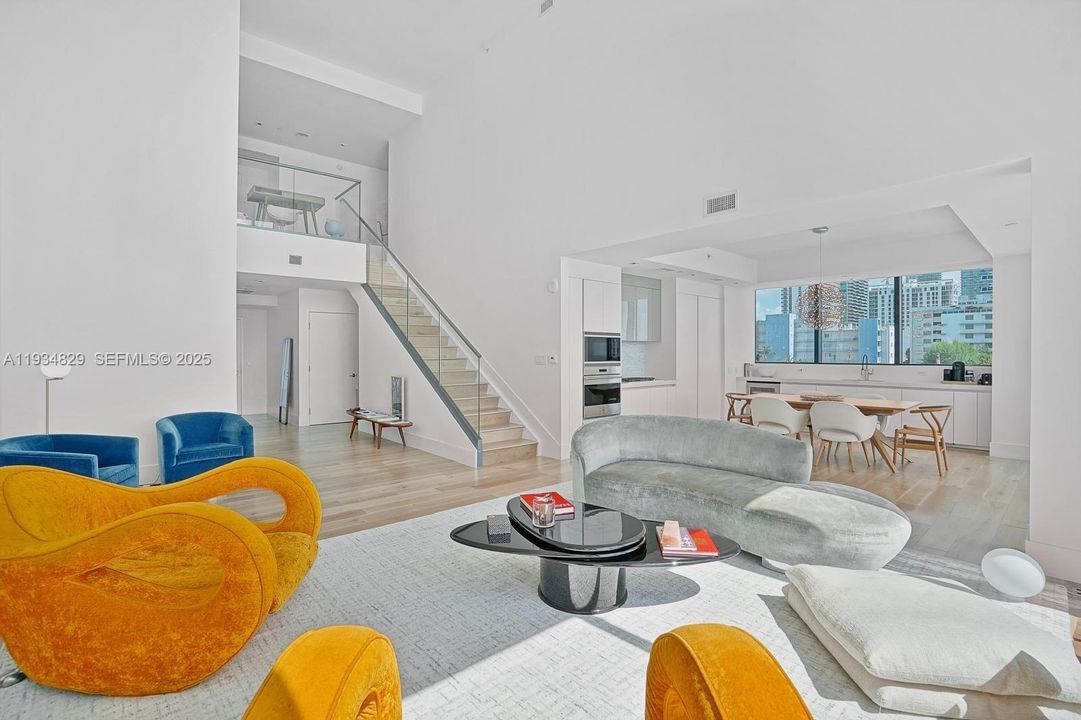 For Rent: $25,000 (3 beds, 3 baths, 2631 Square Feet)