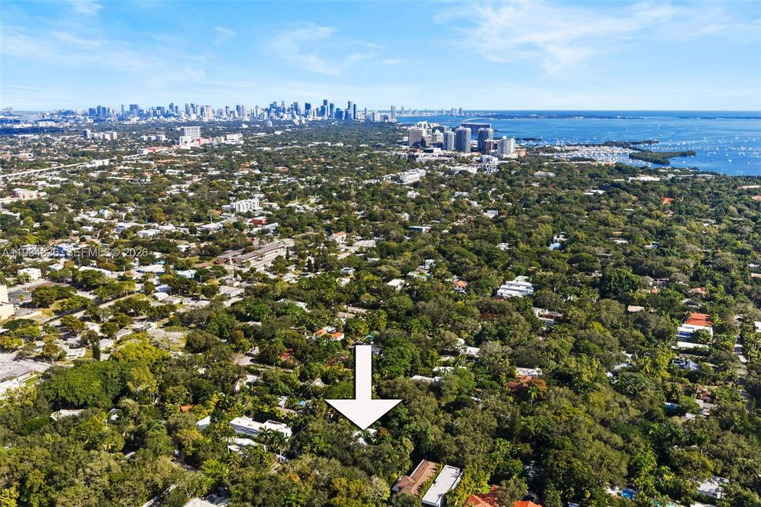 На продажу: $2,975,000 (2 спален, 1 ванн, 900 Квадратных фут)