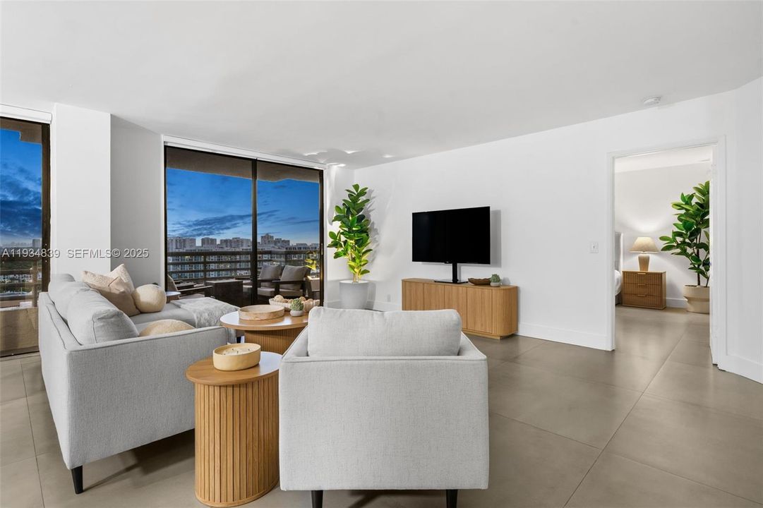 For Rent: $4,400 (2 beds, 2 baths, 1271 Square Feet)