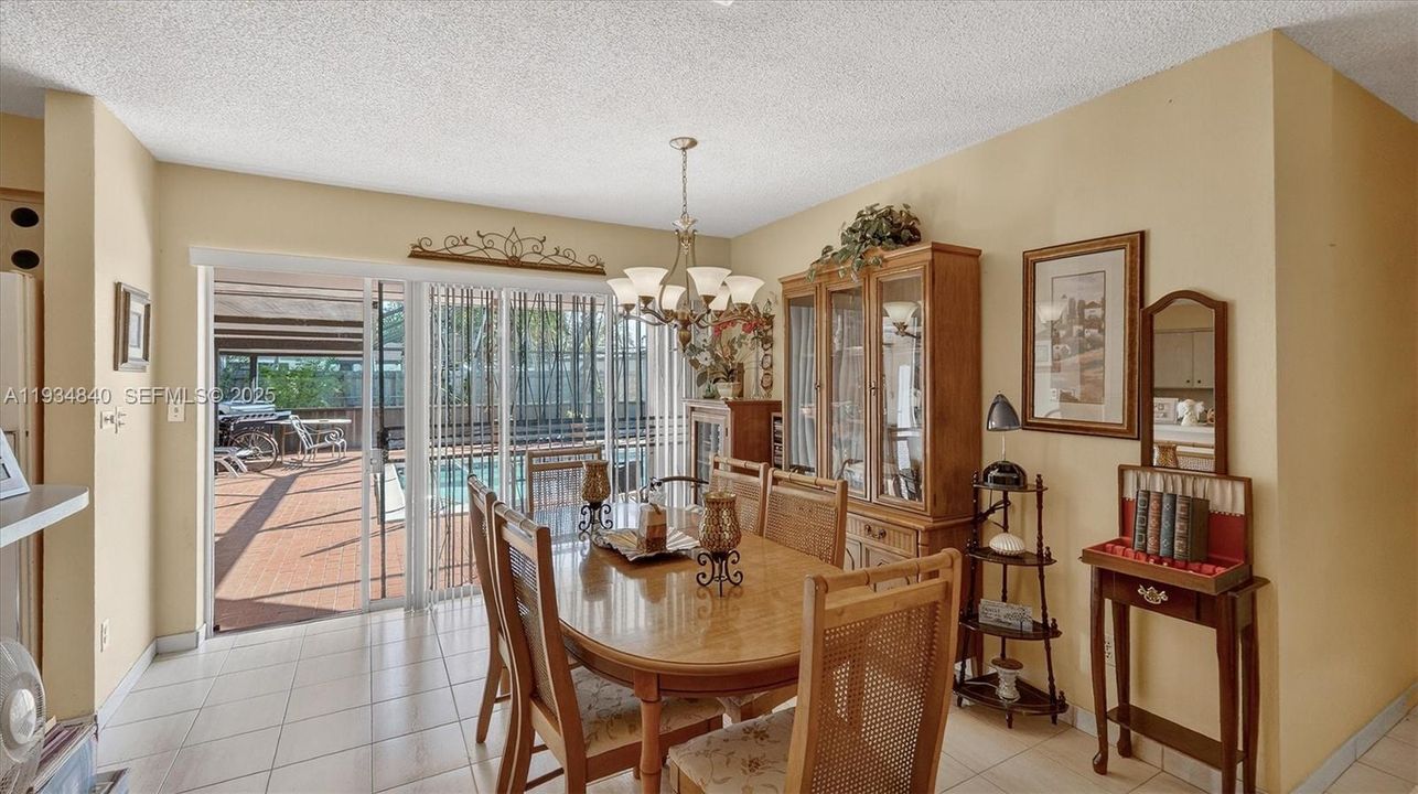 For Sale: $799,000 (3 beds, 2 baths, 1685 Square Feet)