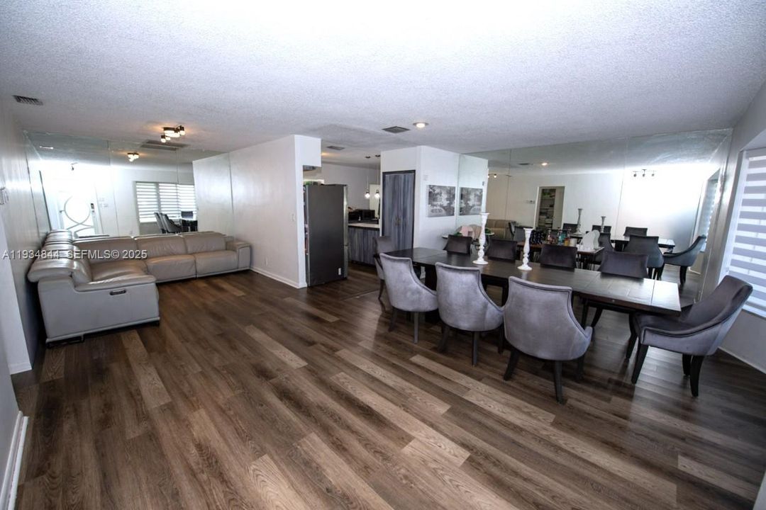 For Sale: $760,000 (4 beds, 2 baths, 2156 Square Feet)