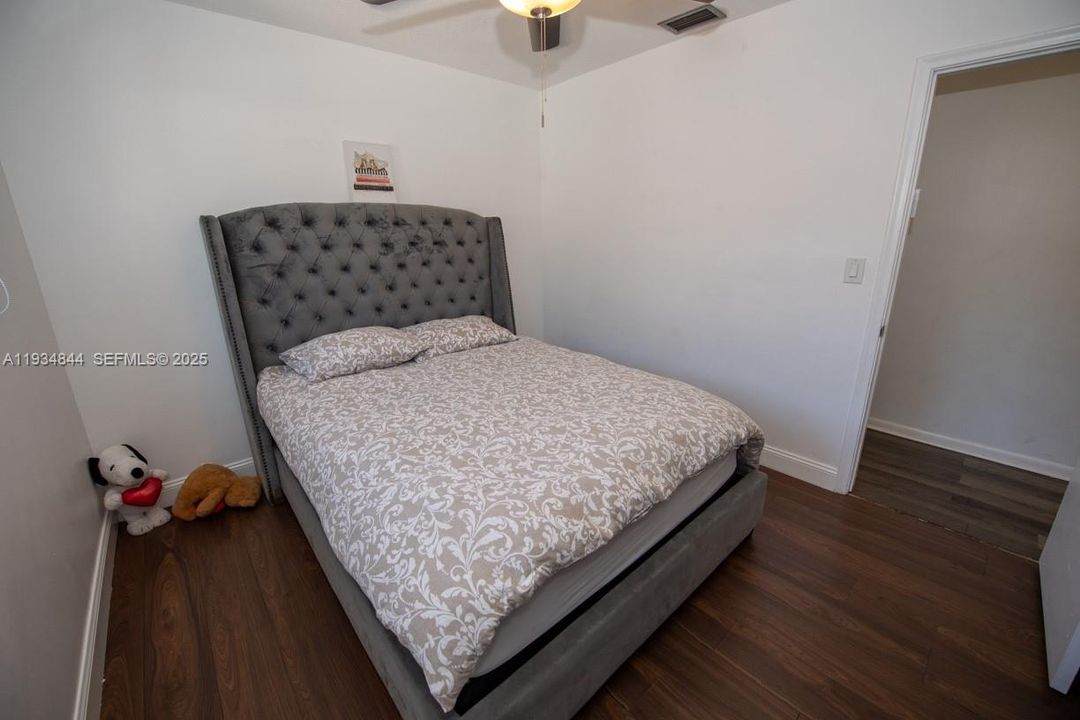 For Sale: $760,000 (4 beds, 2 baths, 2156 Square Feet)