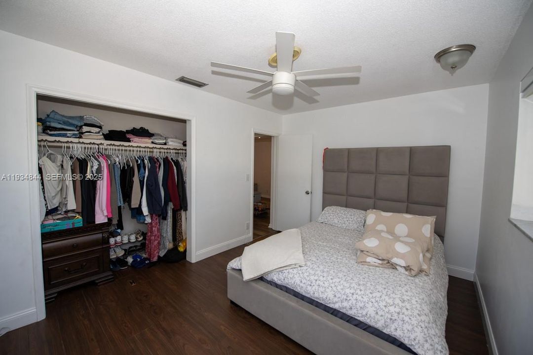 For Sale: $760,000 (4 beds, 2 baths, 2156 Square Feet)