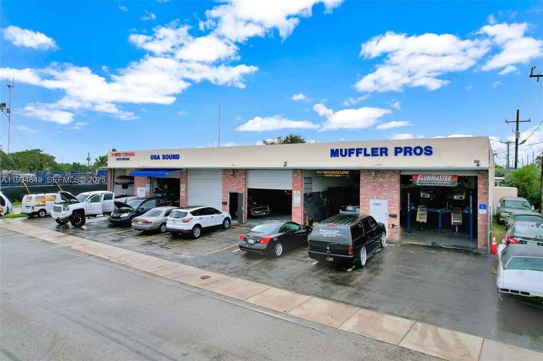 待售: $2,500,000 (0 贝兹, 0 浴室, 0 平方英尺)