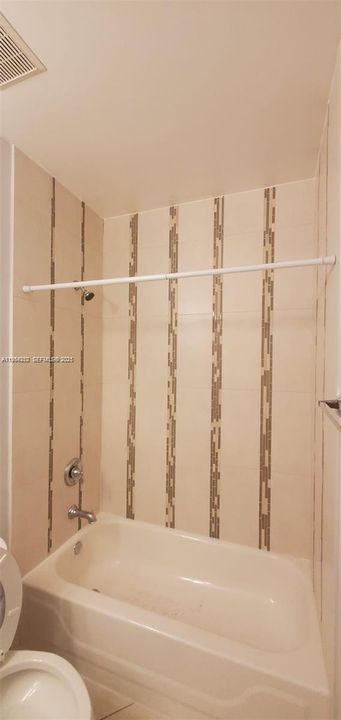 出租: $1,500 (1 贝兹, 1 浴室, 0 平方英尺)