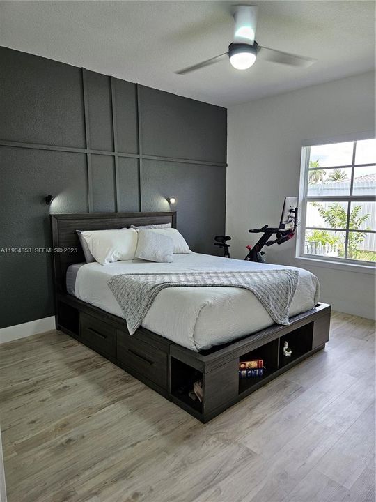 For Sale: $619,000 (3 beds, 2 baths, 1722 Square Feet)