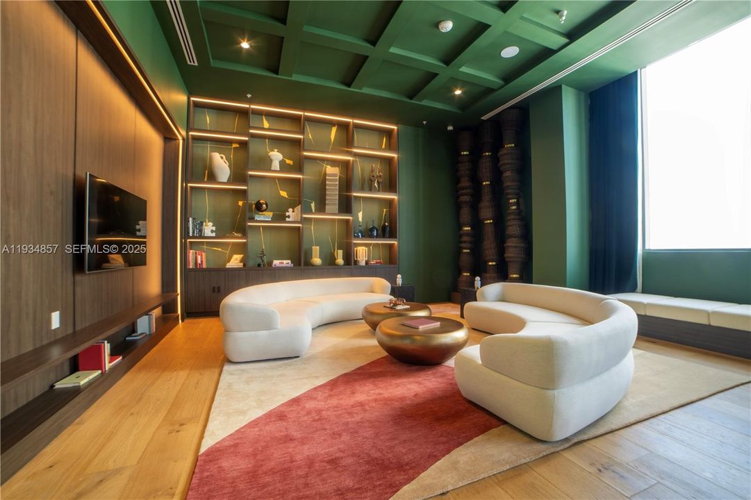 На продажу: $599,900 (1 спален, 1 ванн, 630 Квадратных фут)