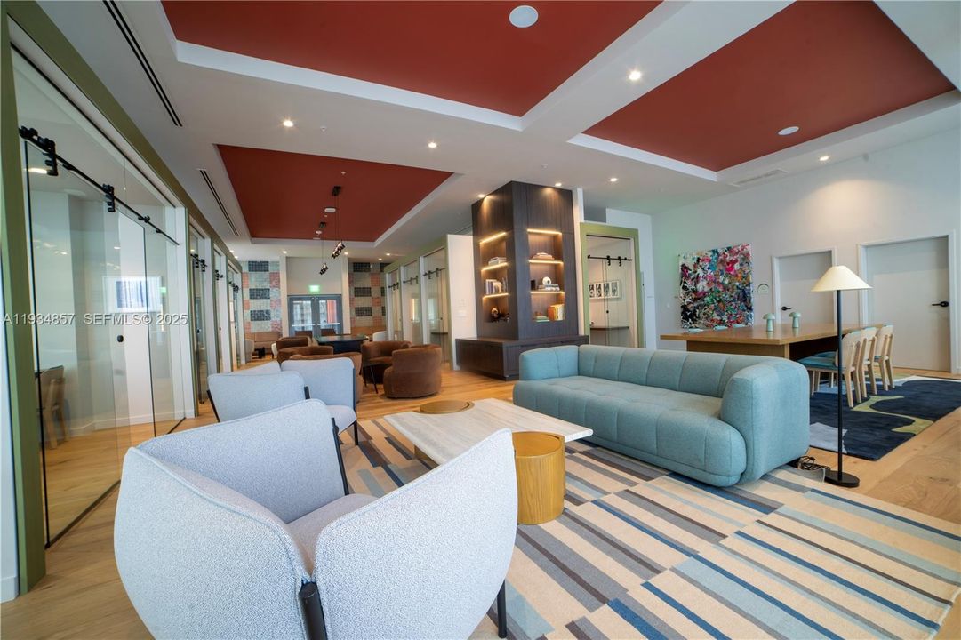 На продажу: $599,900 (1 спален, 1 ванн, 630 Квадратных фут)