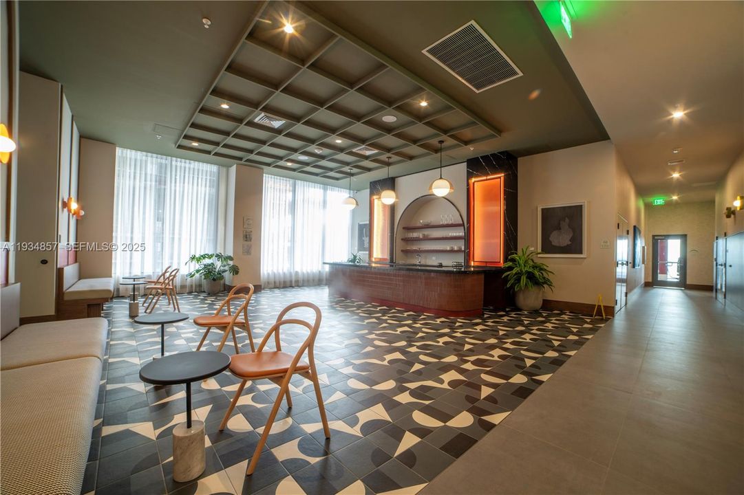 На продажу: $599,900 (1 спален, 1 ванн, 630 Квадратных фут)