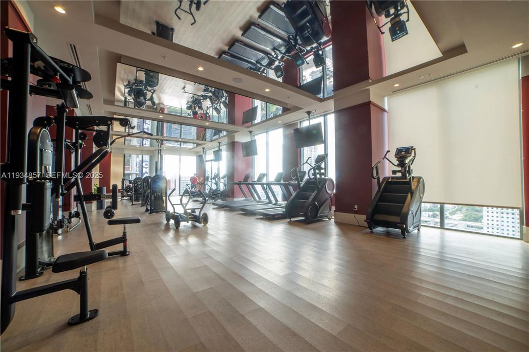 На продажу: $599,900 (1 спален, 1 ванн, 630 Квадратных фут)