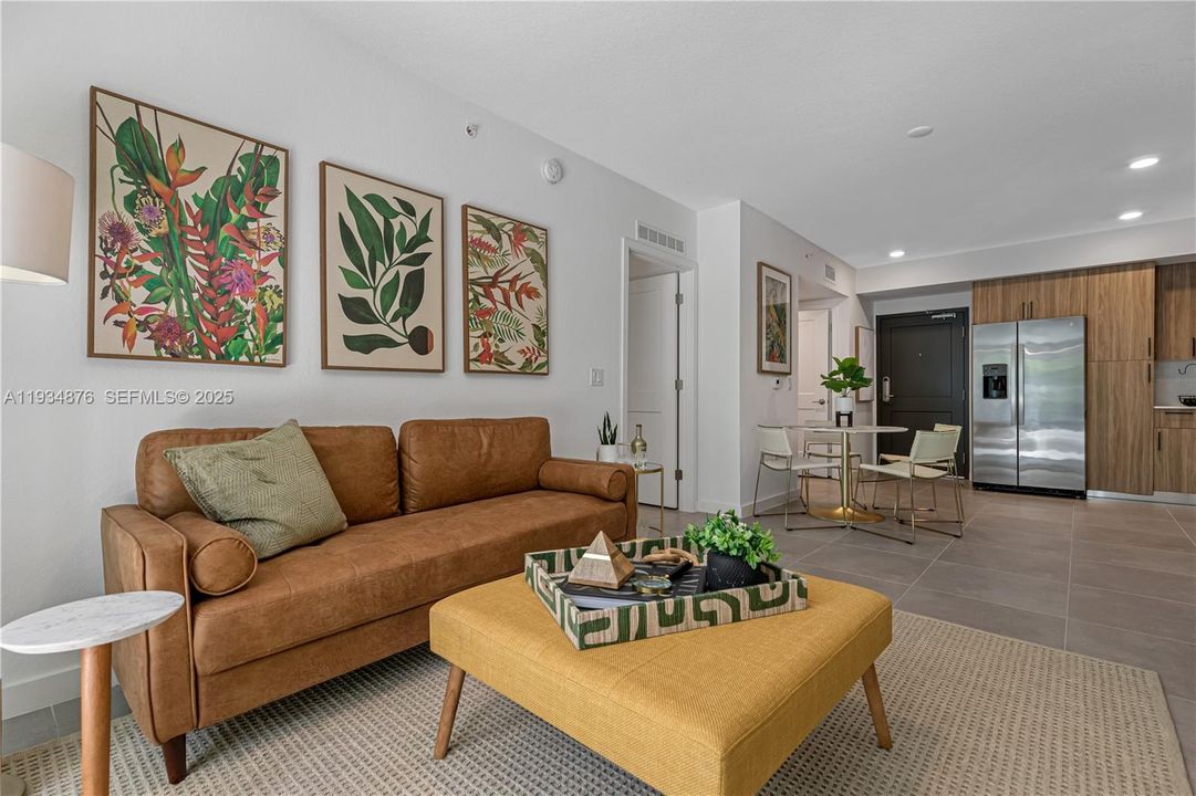 出租: $35,556 (2 贝兹, 2 浴室, 0 平方英尺)