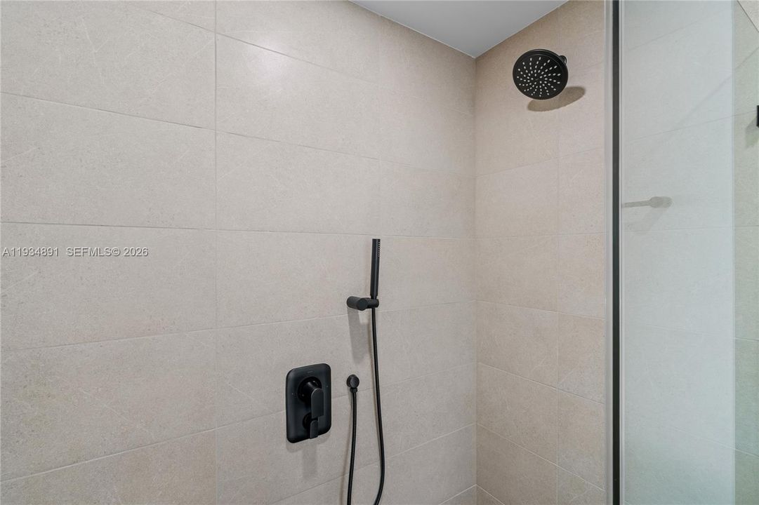 En Venta: $875,000 (2 camas, 2 baños, 0 Pies cuadrados)