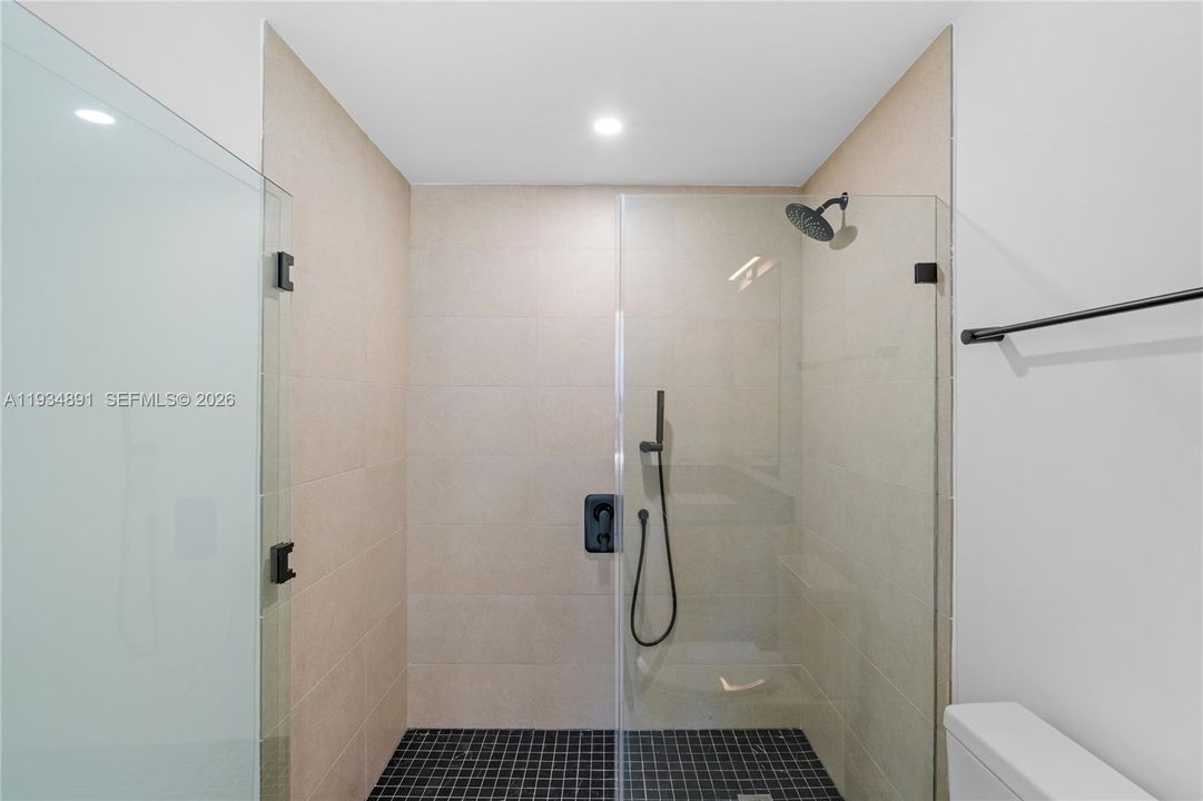 En Venta: $875,000 (2 camas, 2 baños, 0 Pies cuadrados)