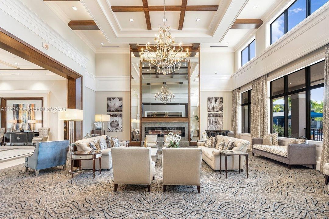 En Venta: $779,900 (3 camas, 2 baños, 1994 Pies cuadrados)