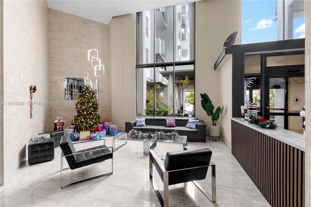 For Sale: $420 (2 beds, 2 baths, 1073 Square Feet)