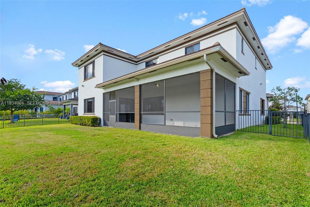 En Venta: $1,274,900 (4 camas, 4 baños, 4274 Pies cuadrados)