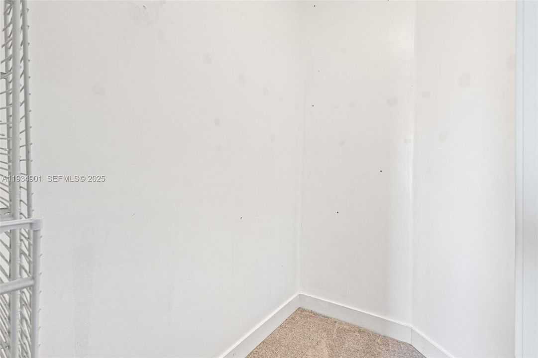 En Venta: $1,274,900 (4 camas, 4 baños, 4274 Pies cuadrados)