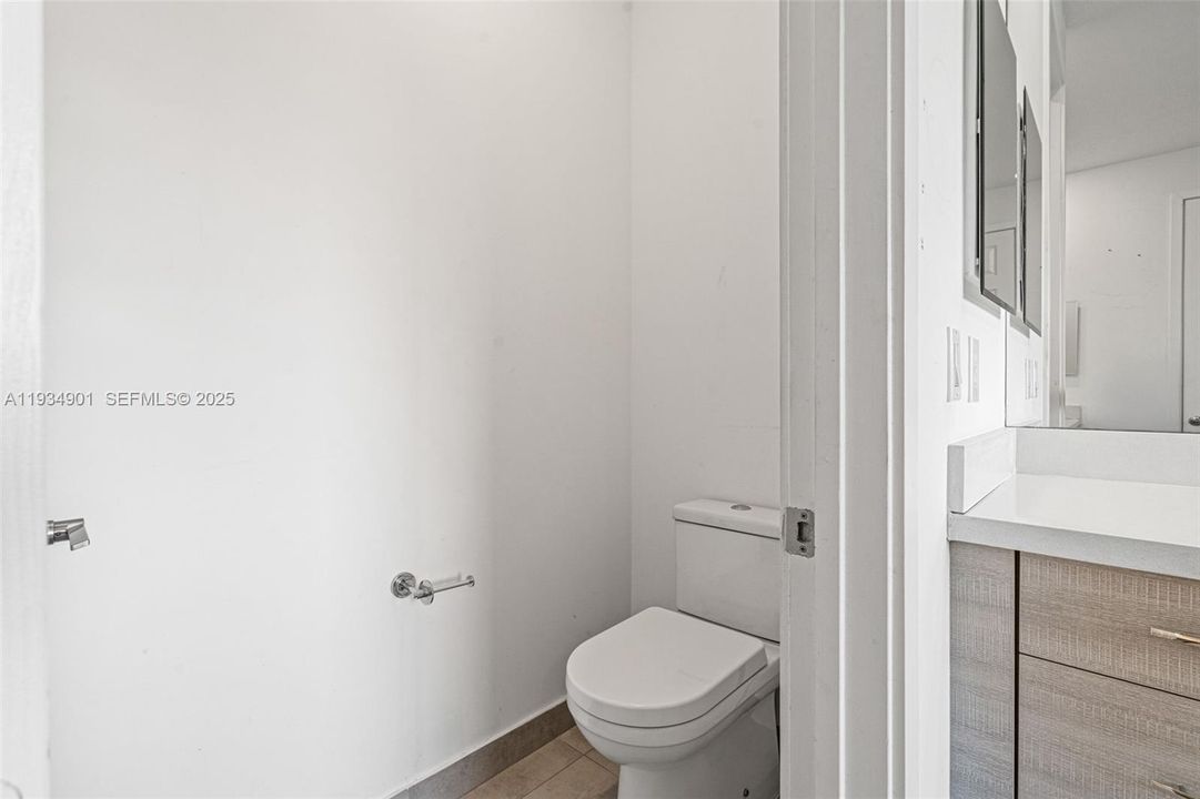 En Venta: $1,274,900 (4 camas, 4 baños, 4274 Pies cuadrados)