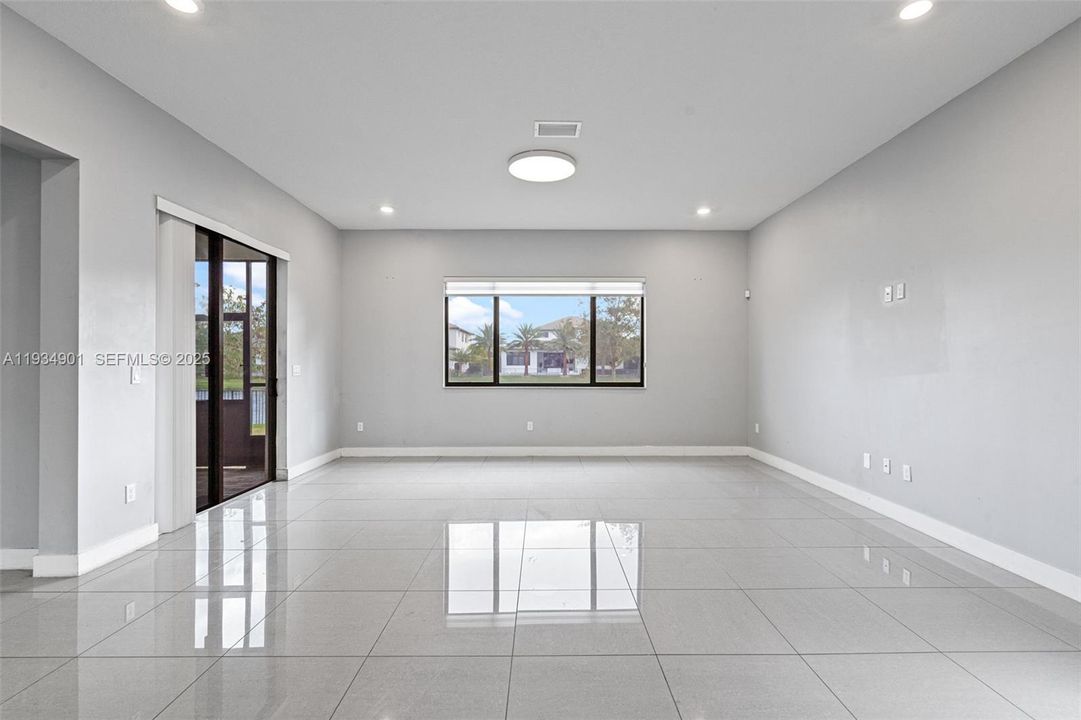 En Venta: $1,274,900 (4 camas, 4 baños, 4274 Pies cuadrados)