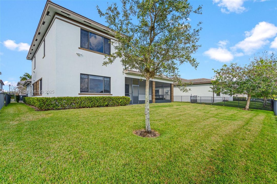 En Venta: $1,274,900 (4 camas, 4 baños, 4274 Pies cuadrados)