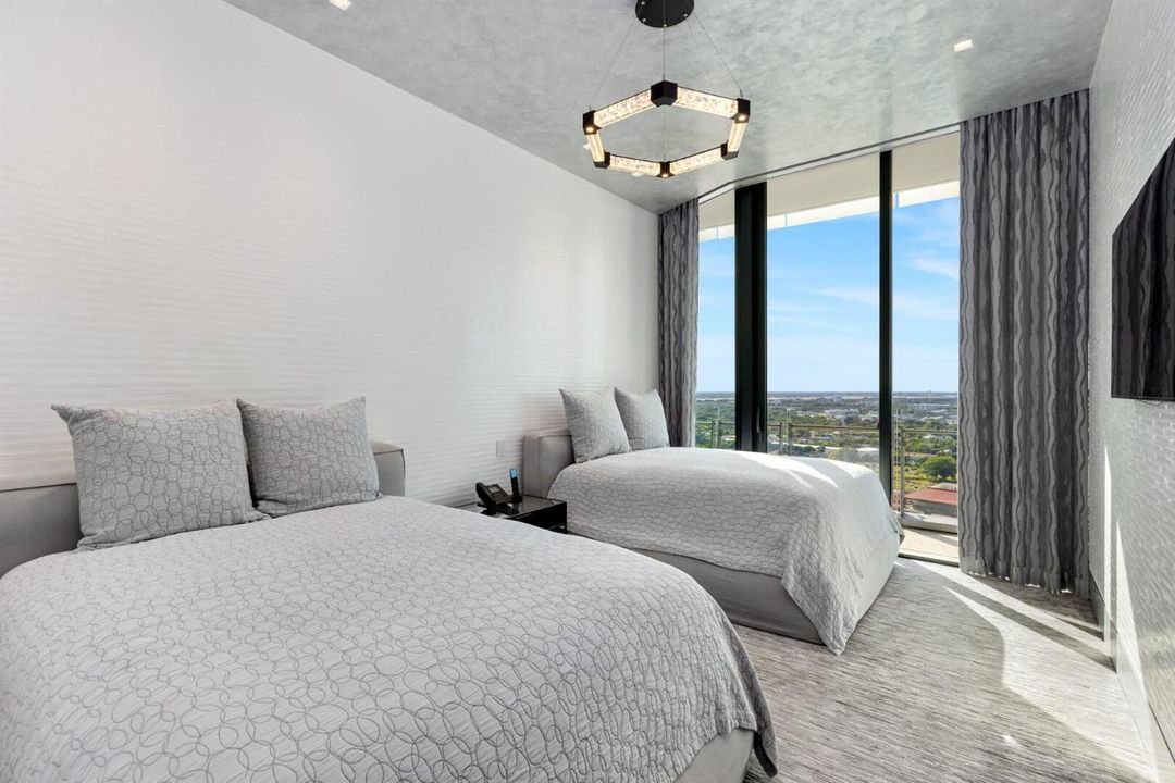 Guest Suite