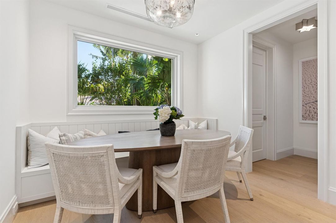 Breakfast Nook