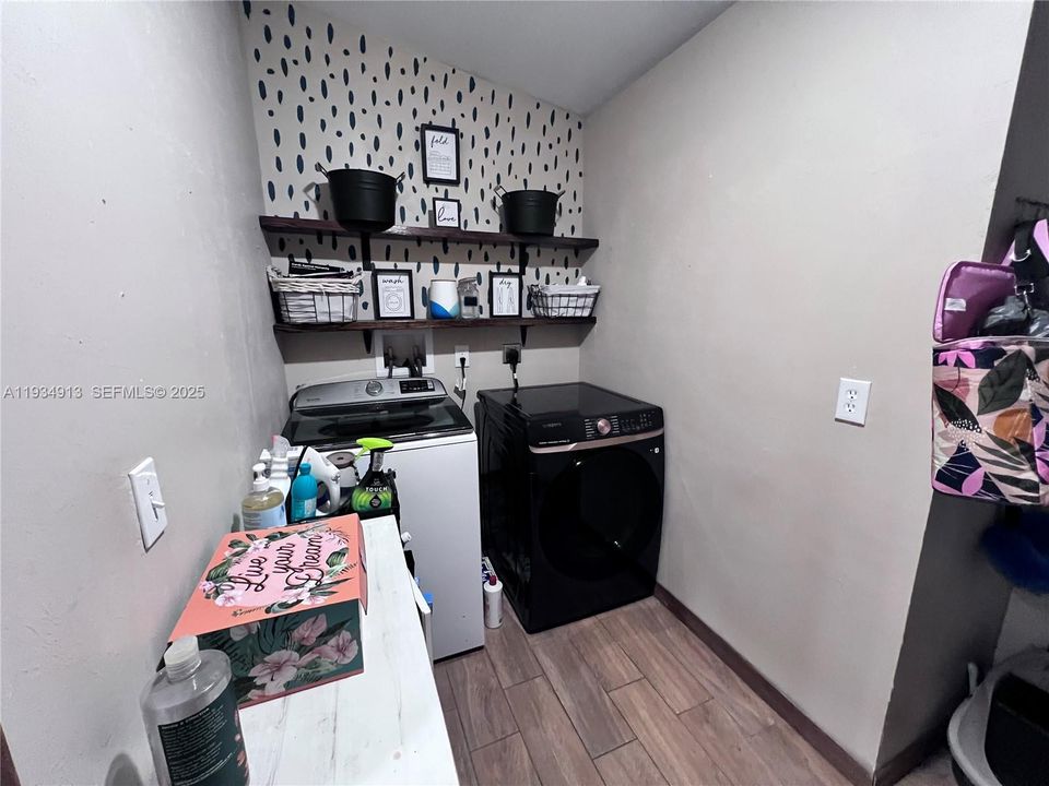 For Sale: $343,999 (3 beds, 2 baths, 0 Square Feet)