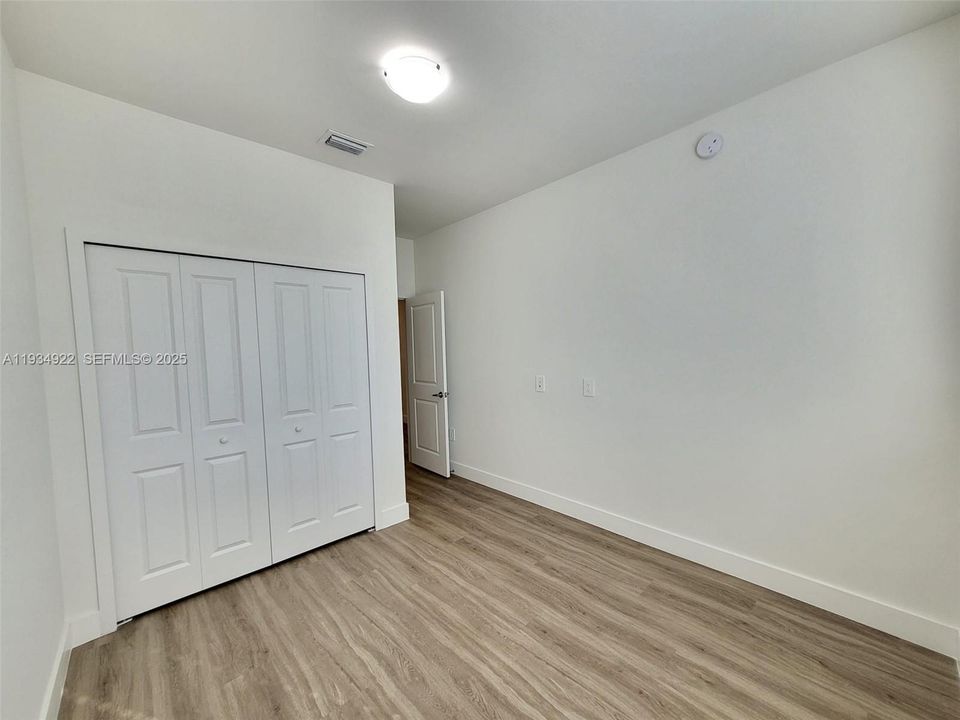 For Rent: $2,400 (3 beds, 2 baths, 0 Square Feet)