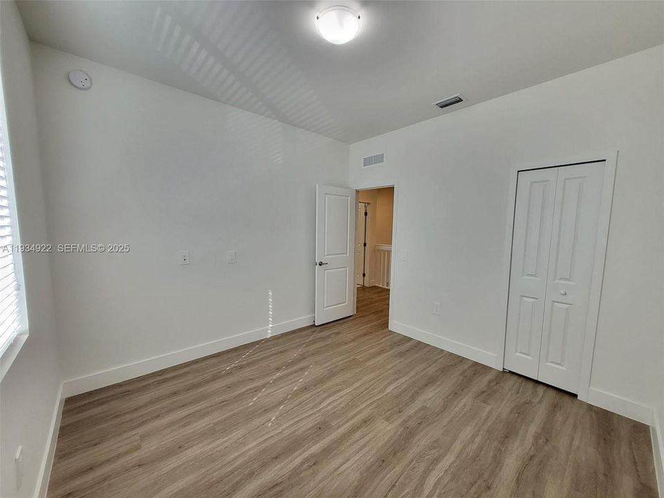 For Rent: $2,400 (3 beds, 2 baths, 0 Square Feet)