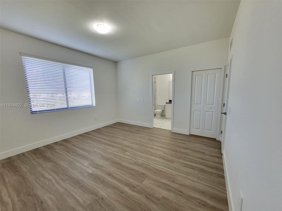 For Rent: $2,400 (3 beds, 2 baths, 0 Square Feet)