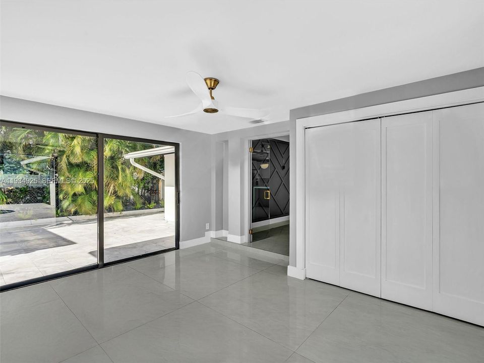 В аренду: $8,000 (2 спален, 2 ванн, 1456 Квадратных фут)