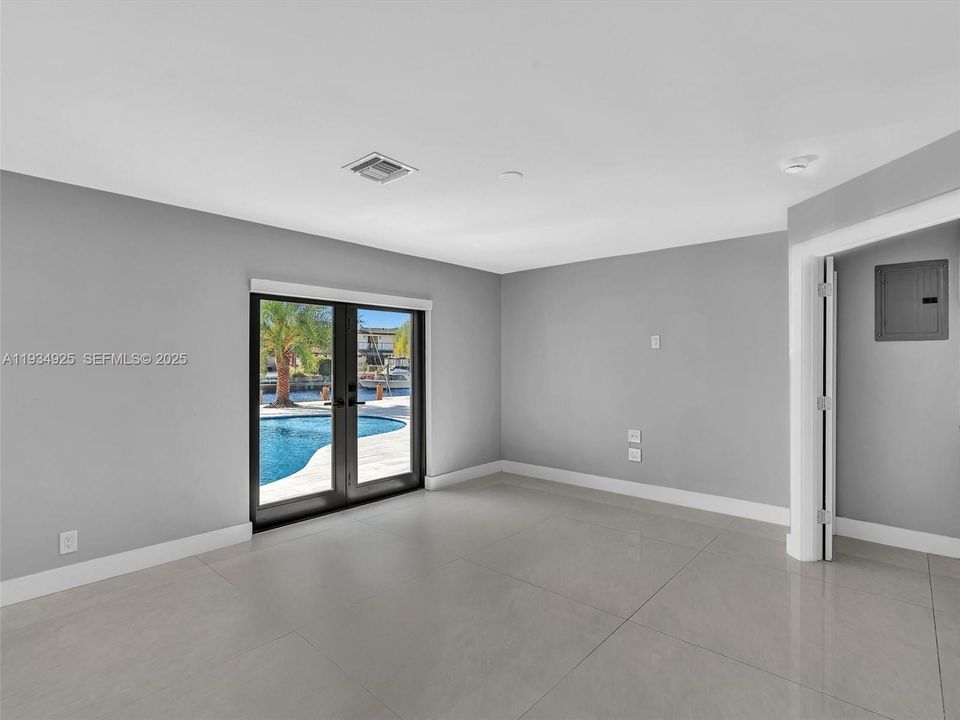 В аренду: $8,000 (2 спален, 2 ванн, 1456 Квадратных фут)