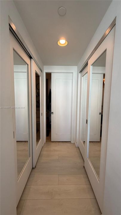 В аренду: $3,400 (1 спален, 1 ванн, 1311 Квадратных фут)