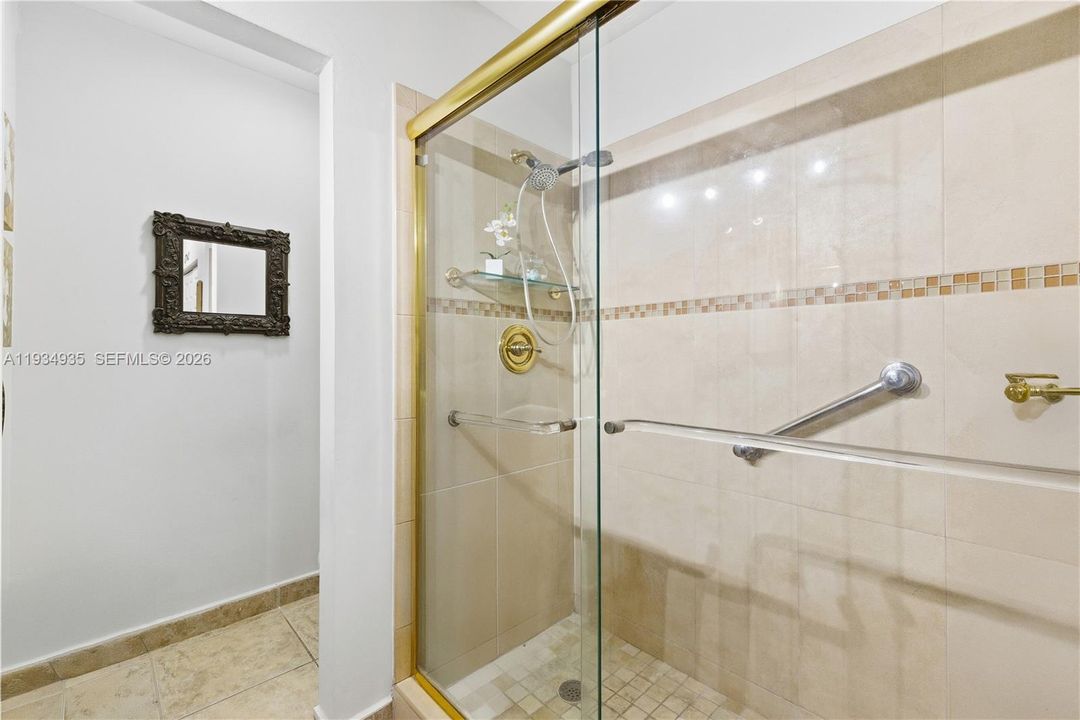 For Sale: $538,000 (3 beds, 2 baths, 1275 Square Feet)