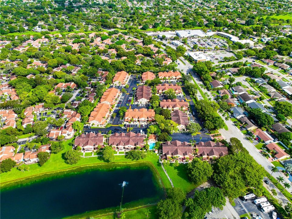 En Venta: $385,000 (2 camas, 2 baños, 1254 Pies cuadrados)