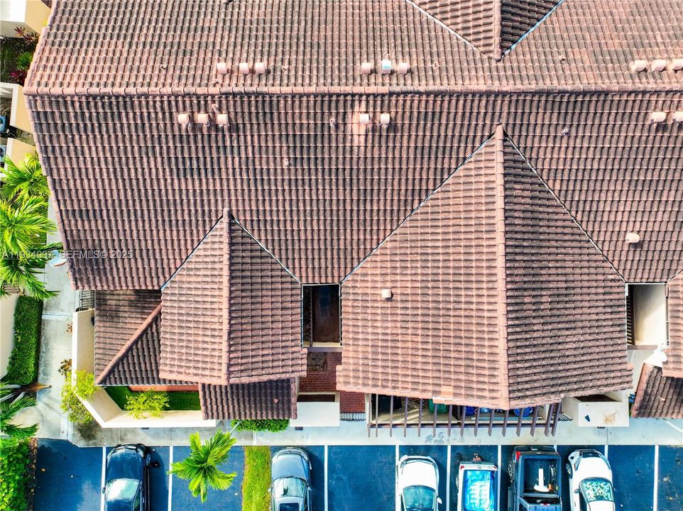 En Venta: $385,000 (2 camas, 2 baños, 1254 Pies cuadrados)