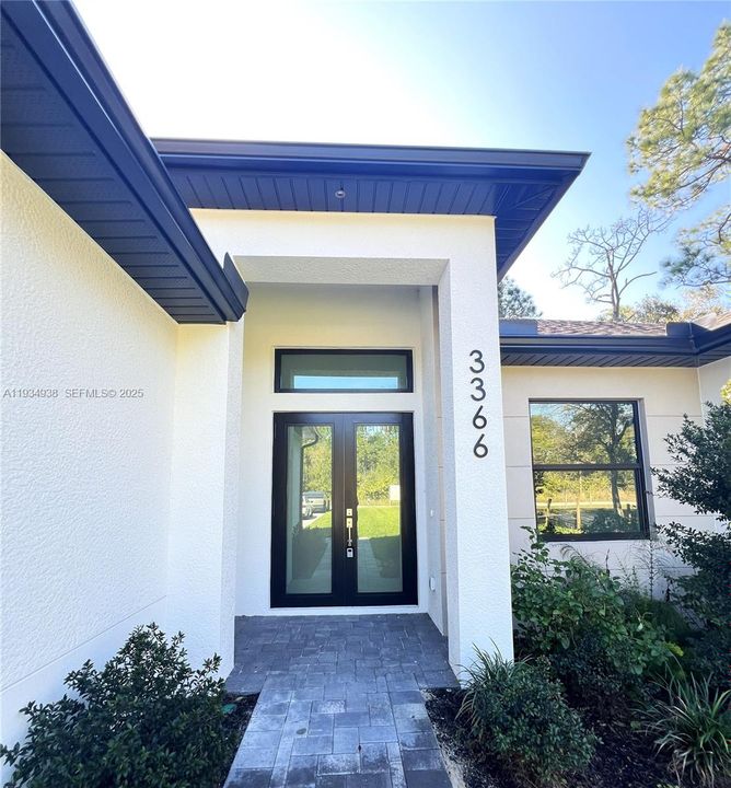 For Sale: $625,000 (4 beds, 3 baths, 1774 Square Feet)