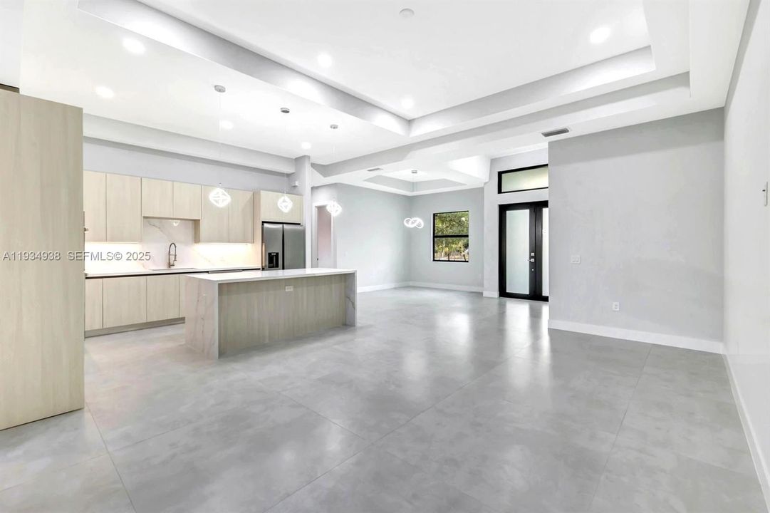 For Sale: $625,000 (4 beds, 3 baths, 1774 Square Feet)