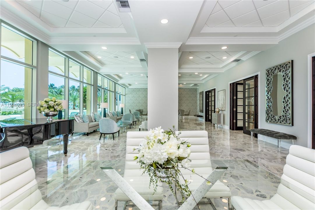 В аренду: $3,200 (0 спален, 1 ванн, 482 Квадратных фут)