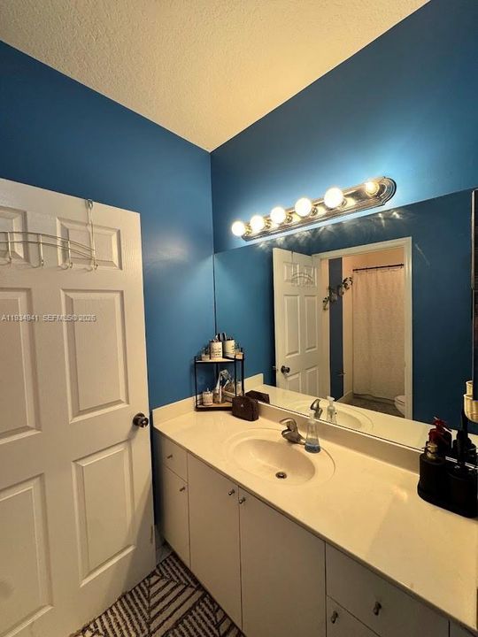 For Sale: $359,900 (3 beds, 2 baths, 1380 Square Feet)