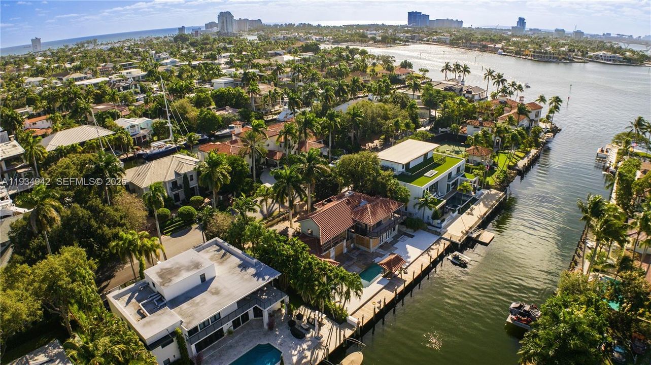 For Sale: $4,900,000 (4 beds, 4 baths, 3784 Square Feet)