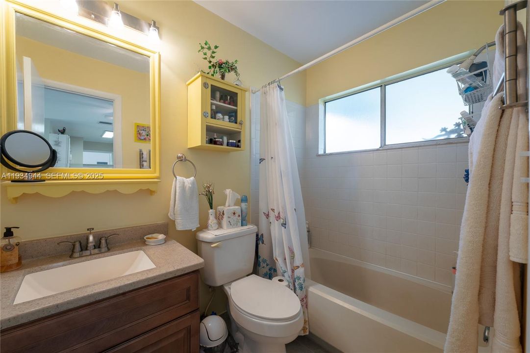 For Sale: $199,000 (2 beds, 1 baths, 0 Square Feet)