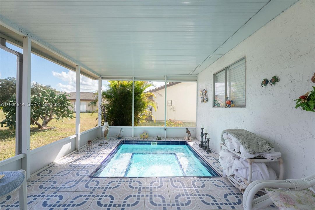 For Sale: $199,000 (2 beds, 1 baths, 0 Square Feet)