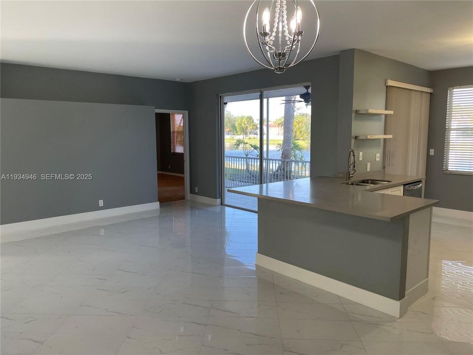 For Rent: $2,750 (2 beds, 2 baths, 1342 Square Feet)